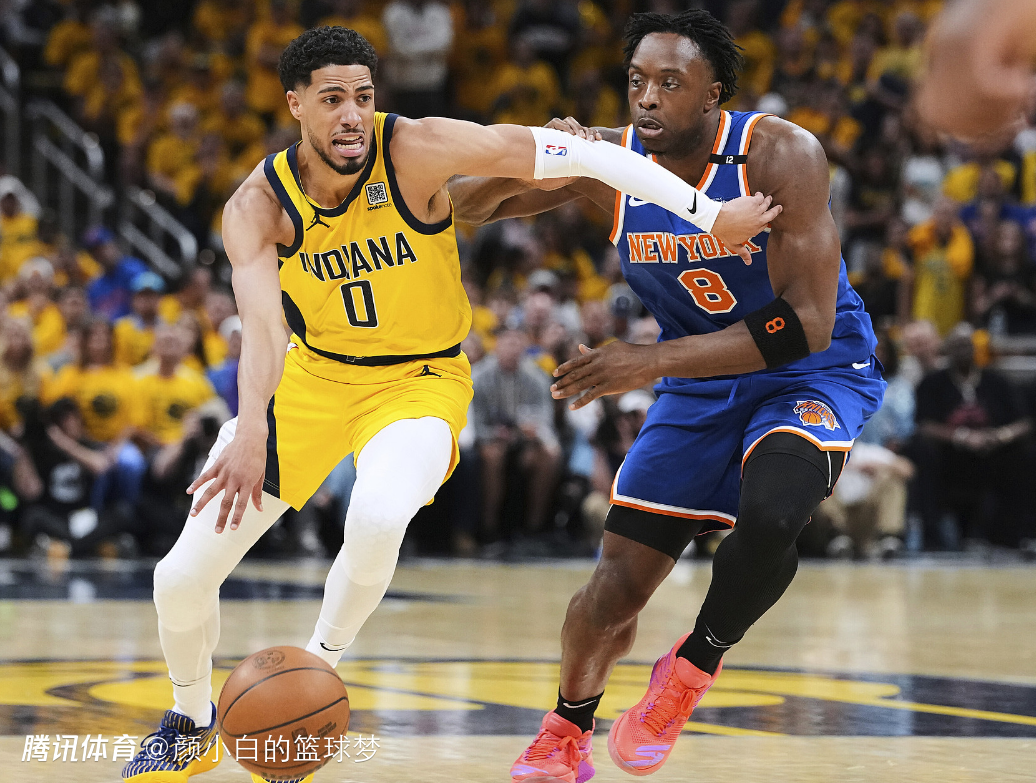 纽约尼克斯训练开放日，关键时刻官宣签约引欢呼，欧联在即，赛程密集仍需轮换(尼克斯将拿到联盟最佳常规赛战绩)-爱游戏在线入口