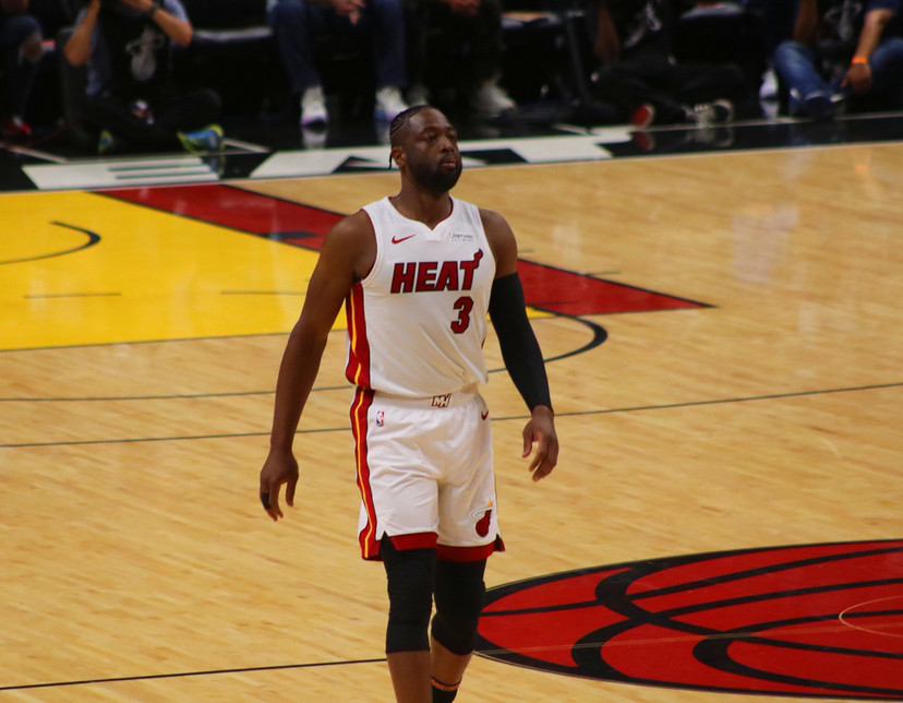 欧篮联关键时刻走向成谜，犹他爵士伤情更新，话题不断，控场能力受关注(犹他爵士最新消息)-爱游戏在线登录