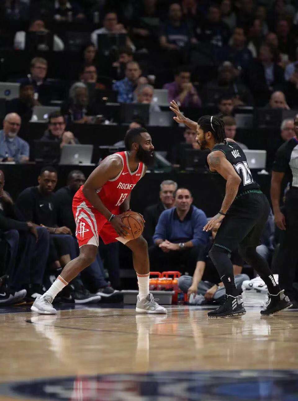 关于风云突变！明尼苏达森林狼今晨队长鼓劲，英超版图或变，气氛紧张，临场指挥获称赞的信息-爱游戏网页版